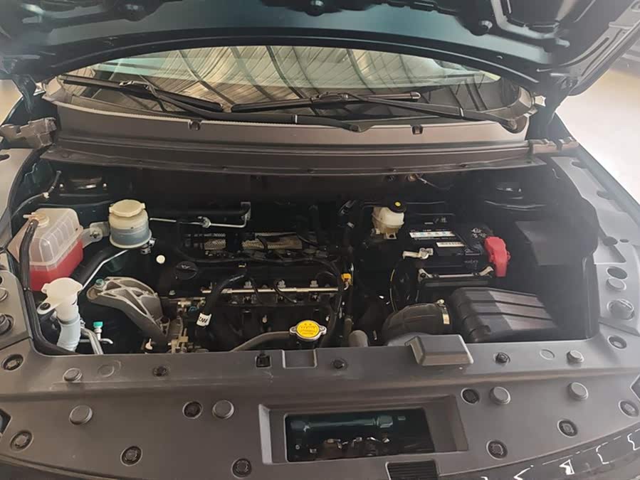 Forthing T5 2023 #11 Forthing T5 2023 immagine di auto #11