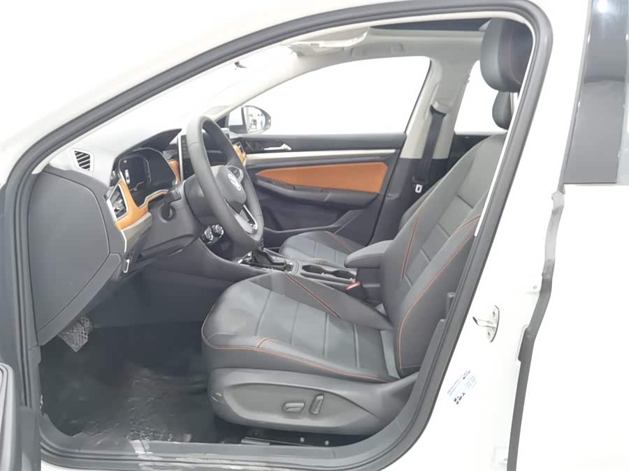 Volkswagen Bora 2023 car image #11