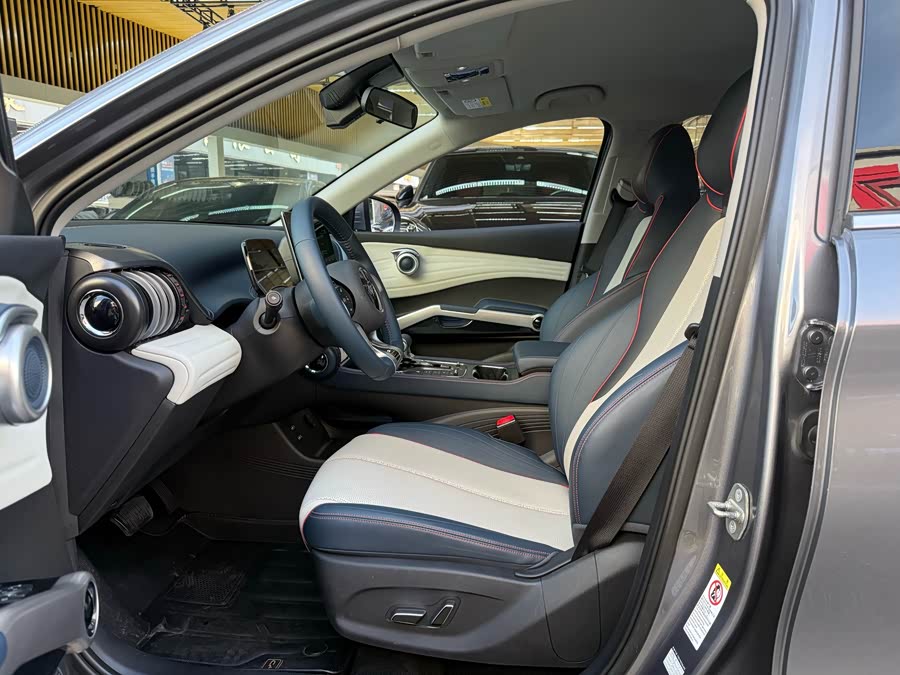 比亚迪 元PLUS 2022 汽车图片 #11