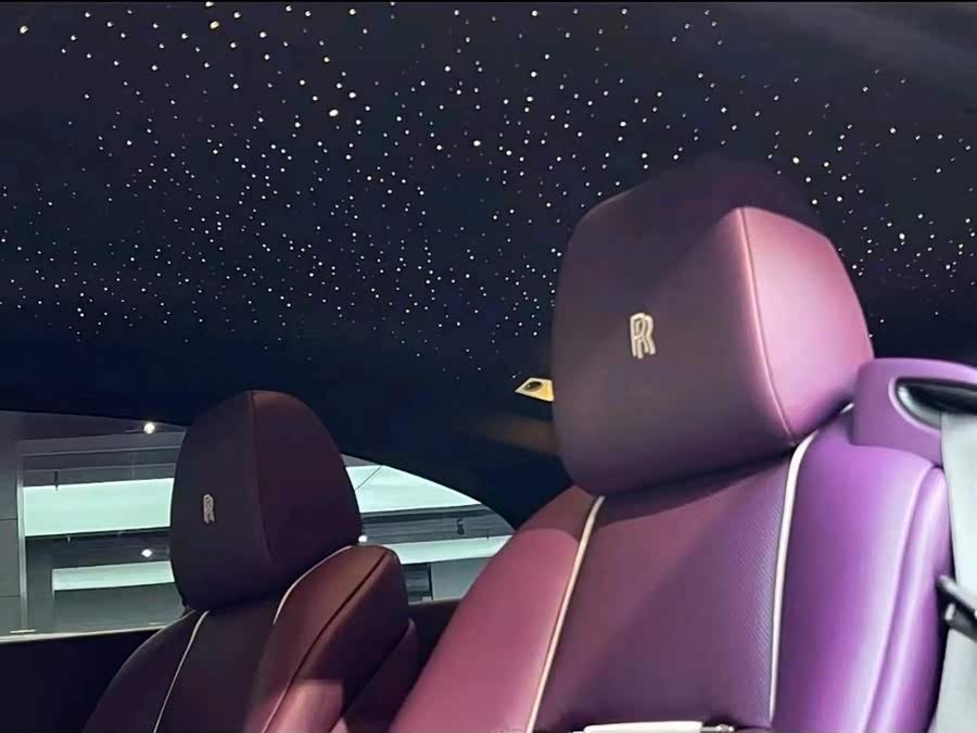 Denza Wraith 2019 #11 Denza Wraith 2019 car image #11