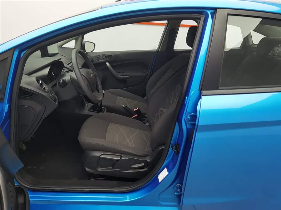 Ford Fiesta 2014 صورة سيارة #11