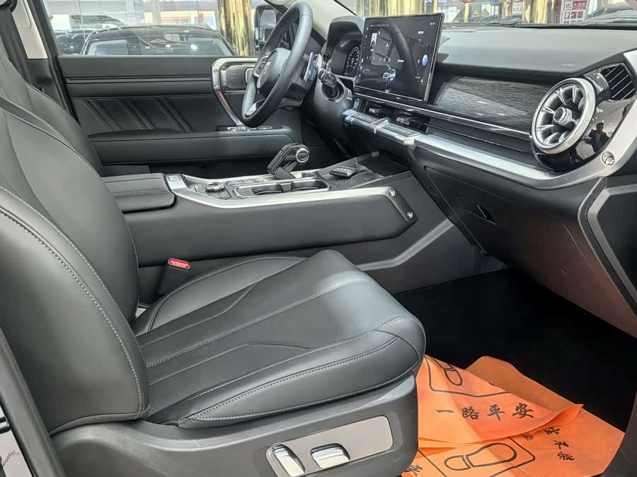 Tank 400 2025 صورة سيارة #11