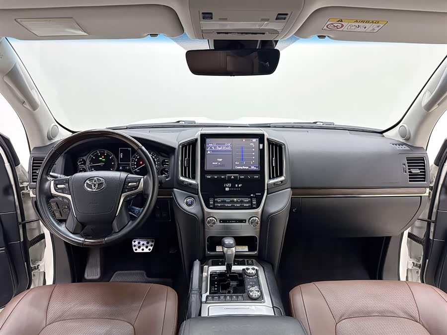 Toyota 2020 car image #11