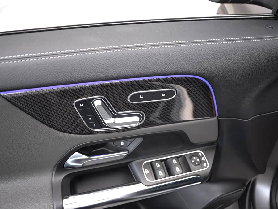 Mercedes-Benz GLA AMG 2022 #11 Mercedes-Benz GLA AMG 2022 car image #11