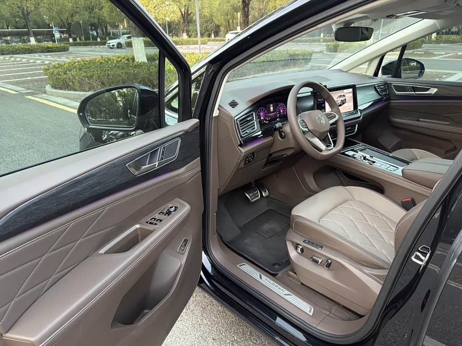 Volkswagen Viloran 2024 car image #11