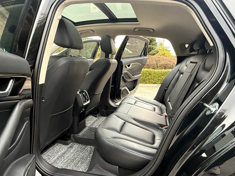 奔腾 奔腾B70 2023 汽车图片 #11