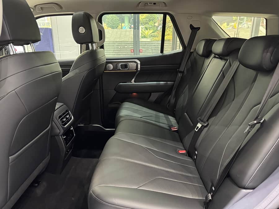 Tank 400 2024 صورة سيارة #11