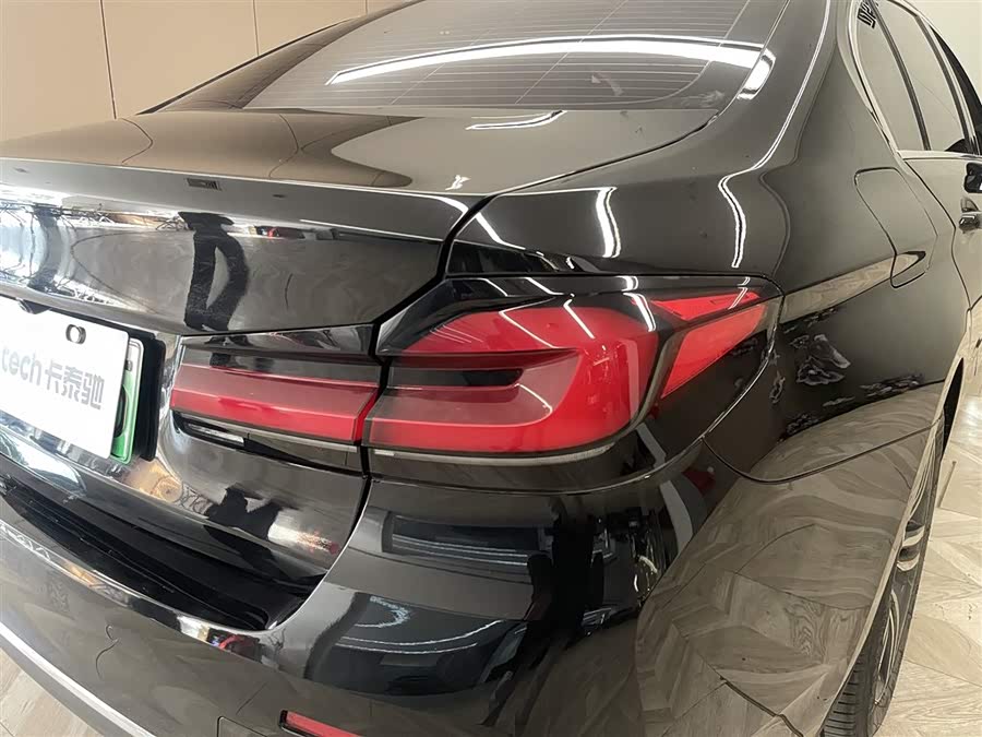 BMW 5 Series New Energy 2021 car image #11