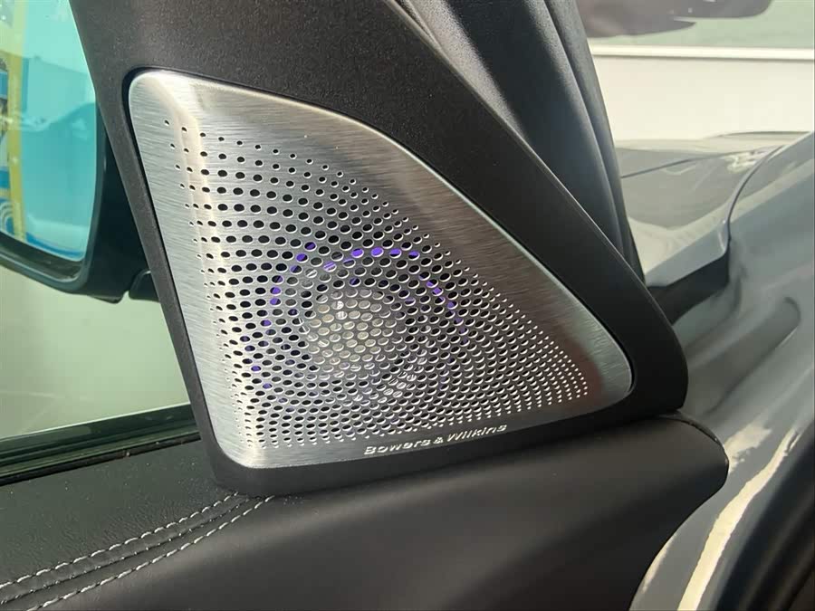 BMW X6 M 2024 #11 BMW X6 M 2024 car image #11