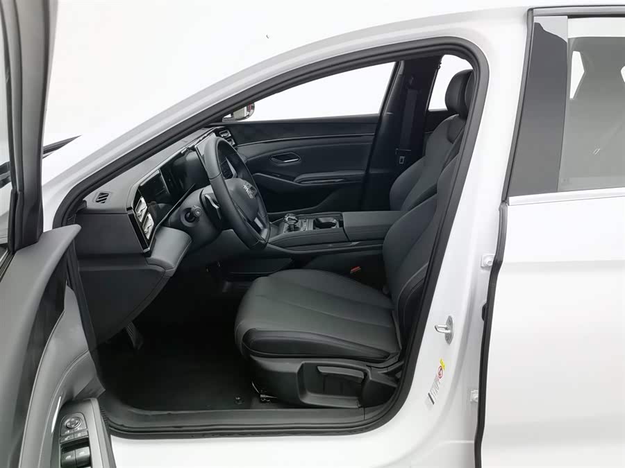 BYD Qin L 2025 #11 BYD Qin L 2025 car image #11