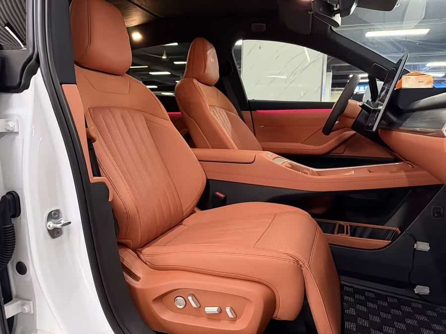 2025 car image #11