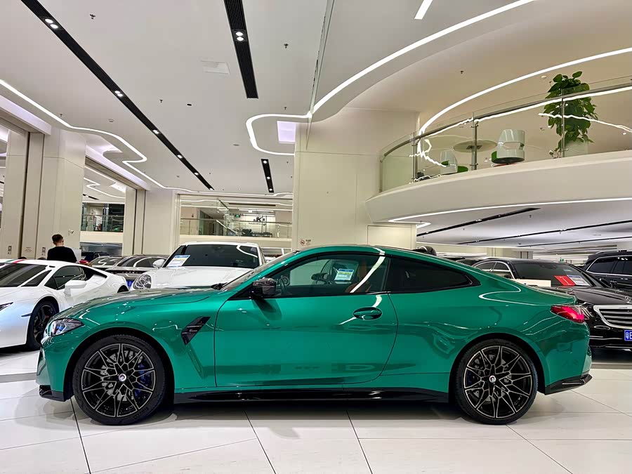 BMW M4 2023 car image #11