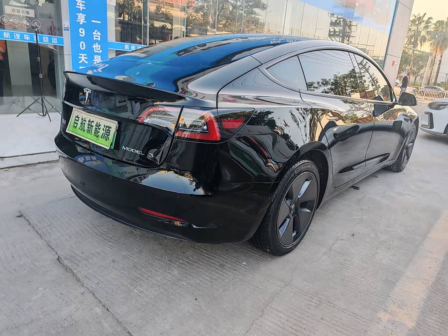Tesla Model 3 2022 image de voiture #11