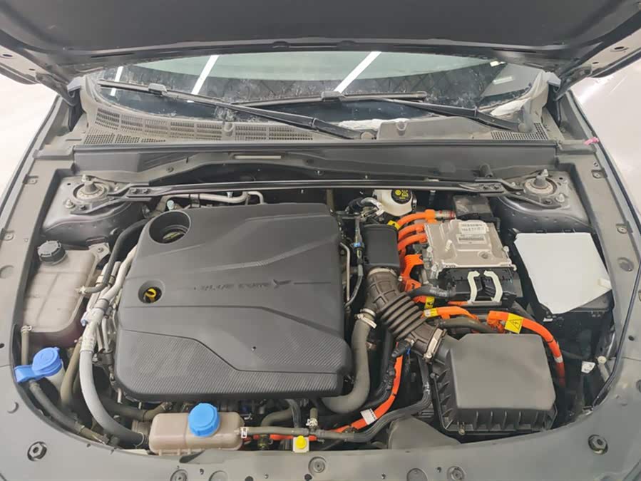 Changan UNI-V iDD 2023 #11 Changan UNI-V iDD 2023 car image #11