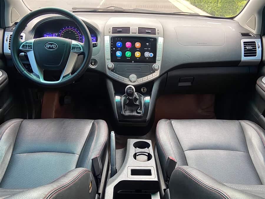 BYD S6 2014 #11 BYD S6 2014 car image #11