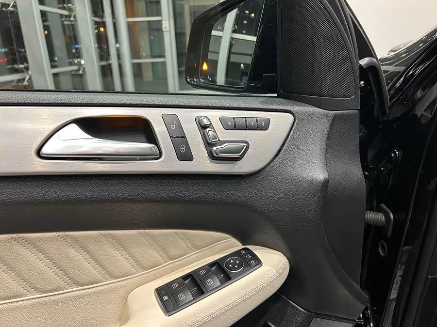 Mercedes-Benz GLE Coupe AMG 2018 car image #11