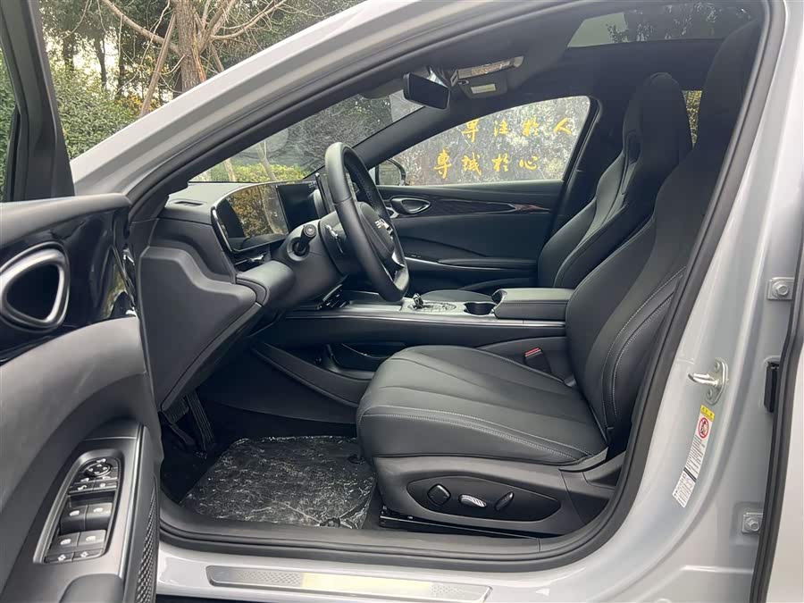 BYD Seal 2024 #11 BYD Seal 2024 car image #11