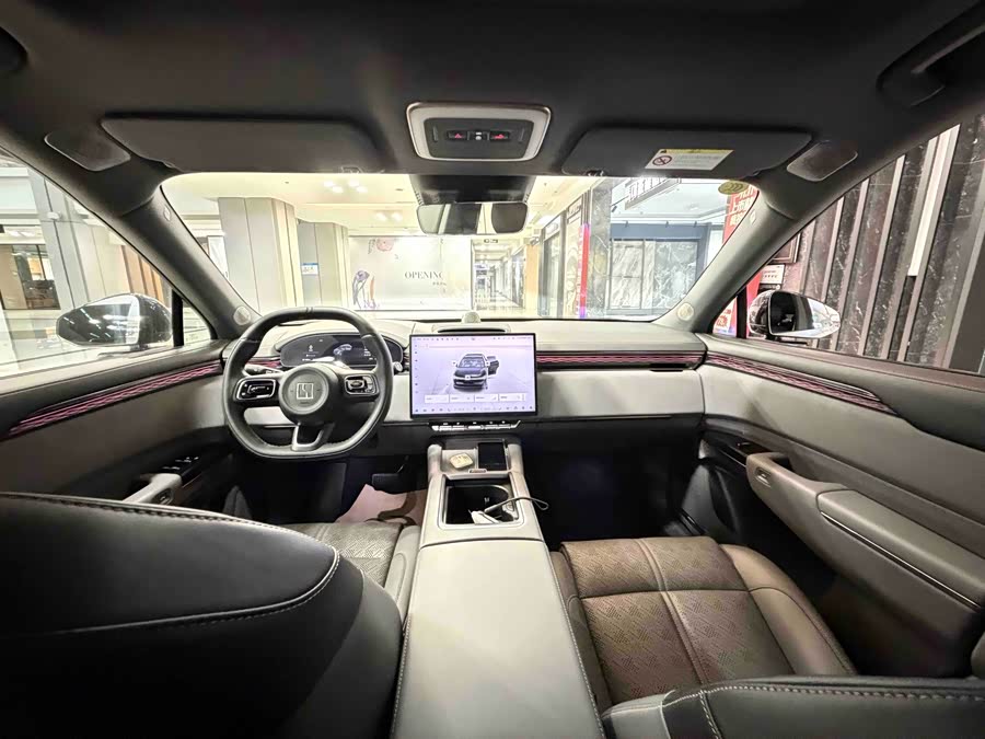 Zeekr 7X 2024 car image #11