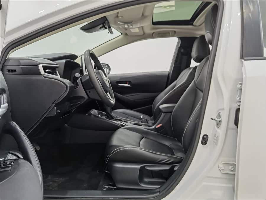 Toyota Corolla 2020 car image #11