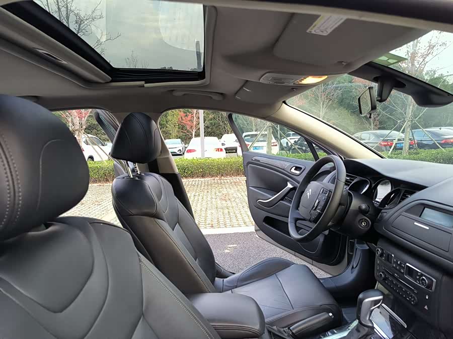 雪铁龙 雪铁龙C5 2013 汽车图片 #11