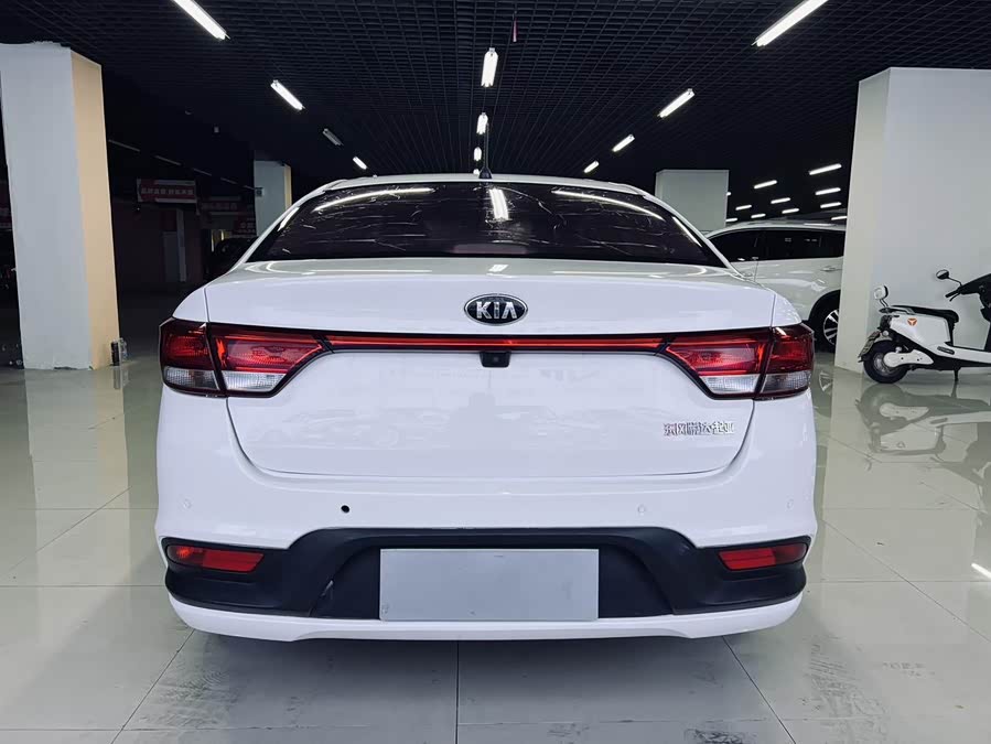 起亚 起亚K2 2017 汽车图片 #11