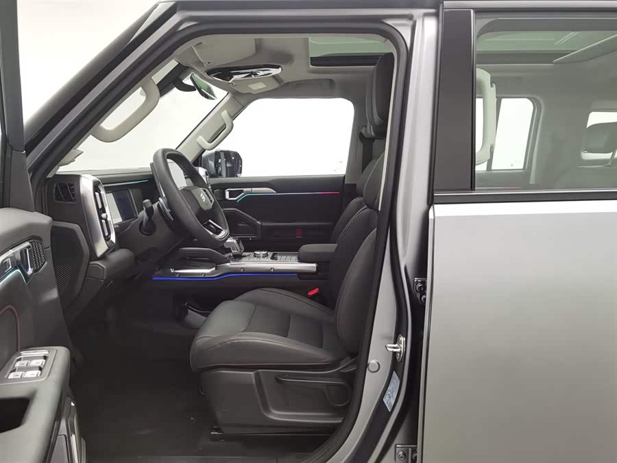 Jetour Traveller 2024 car image #11