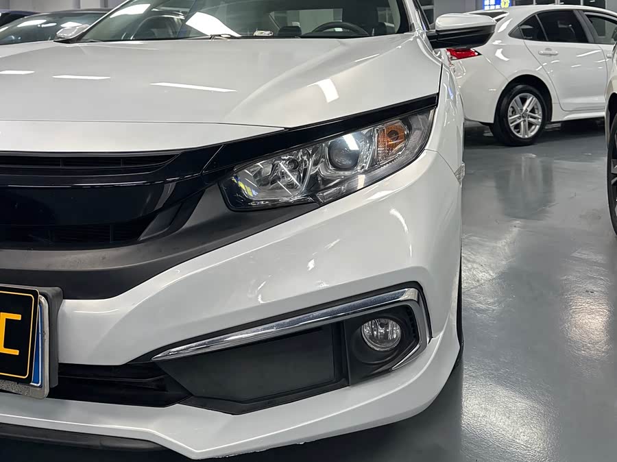 Honda Civic 2021 car image #11