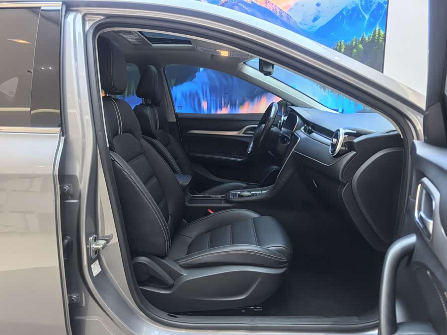 MG 6 New Energy 2018 #11 MG 6 New Energy 2018 car image #11