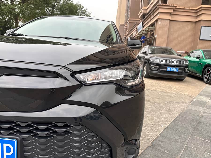 Toyota Frontlander 2023 #11 Toyota Frontlander 2023 immagine di auto #11