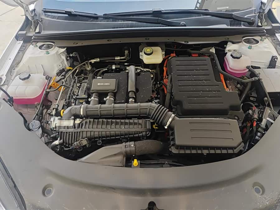 BYD Seal 05 DM-i 2025 car image #11