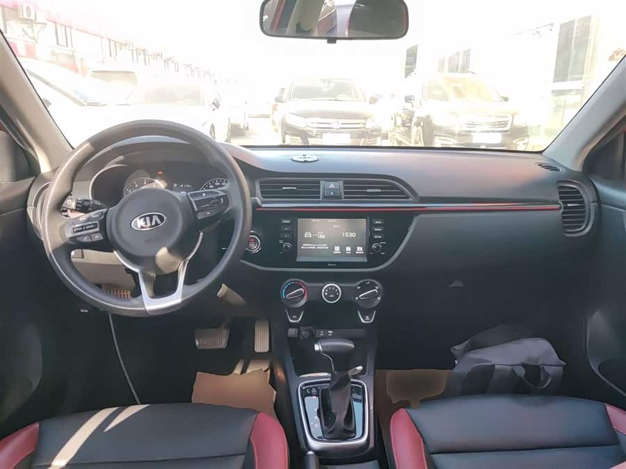 Kia Rio Cross 2017 car image #11