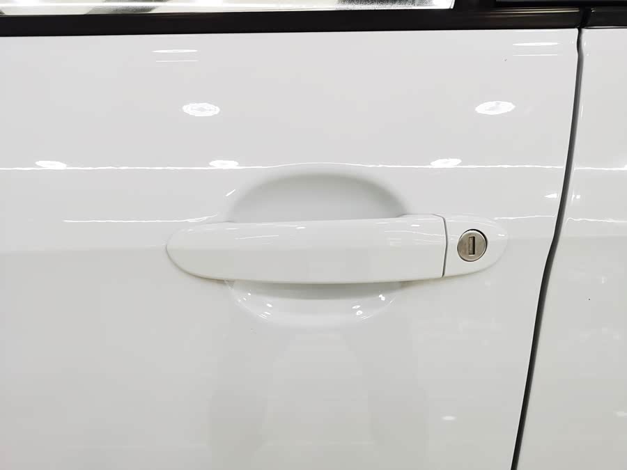 Volkswagen Jetta 2019 image de voiture #11