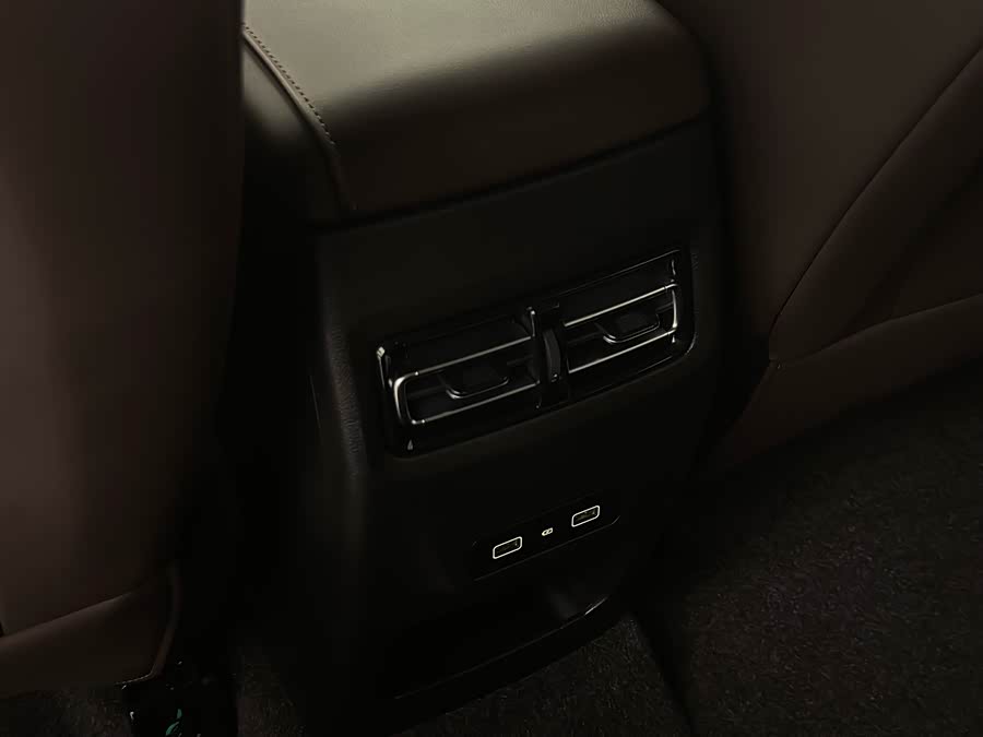 Jetour X90 PLUS 2023 #11 Jetour X90 PLUS 2023 immagine di auto #11