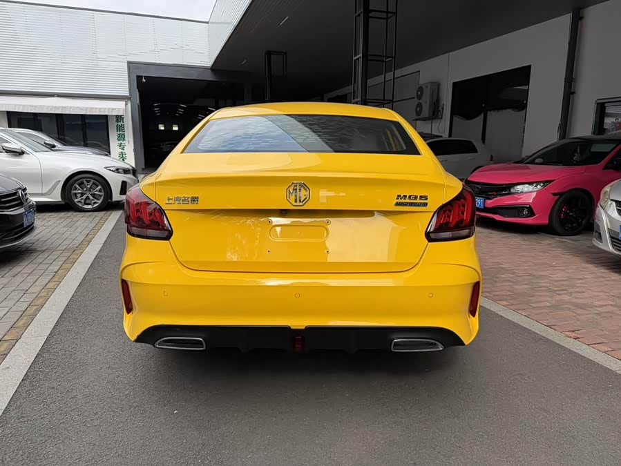 MG 5 2022 car image #11