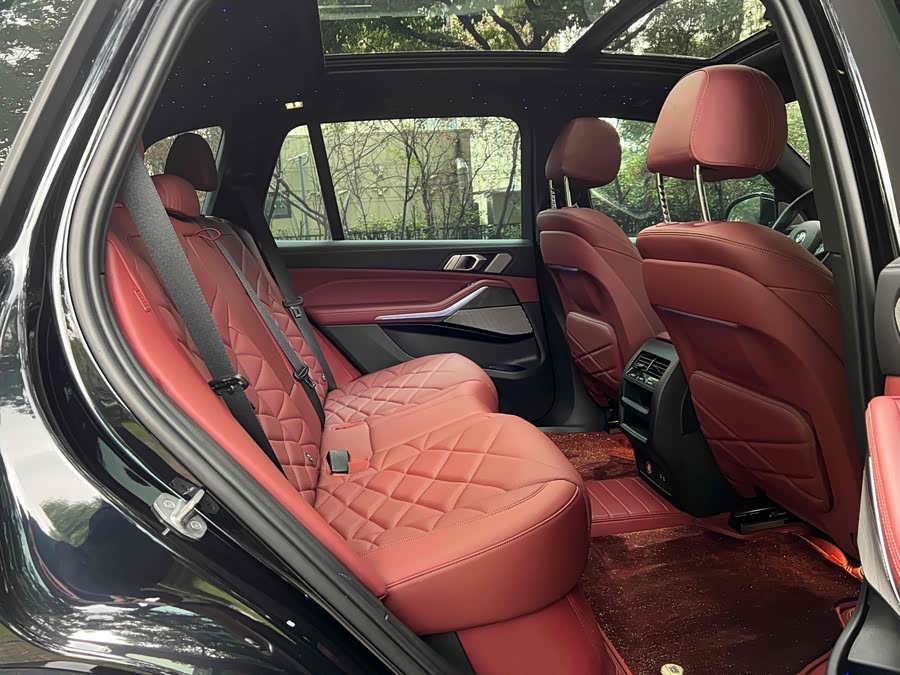 BMW X5 2022 صورة سيارة #11