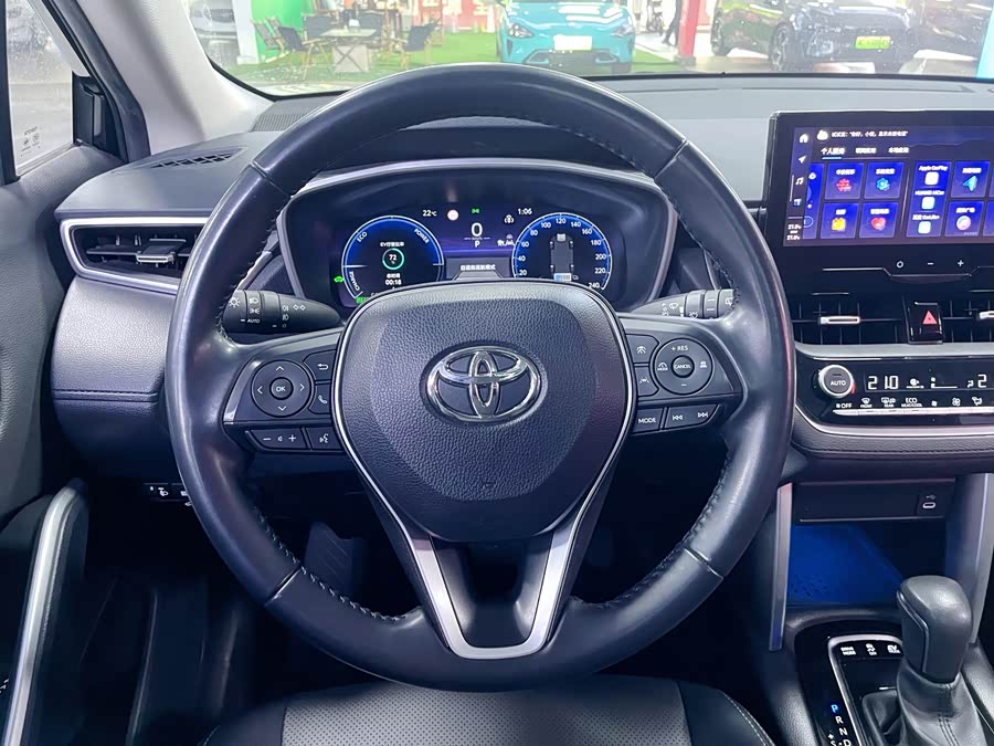 Toyota Frontlander 2023 #11 Toyota Frontlander 2023 immagine di auto #11