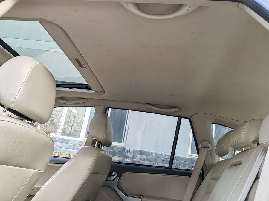 Chery Tiggo 3 2014 car image #11