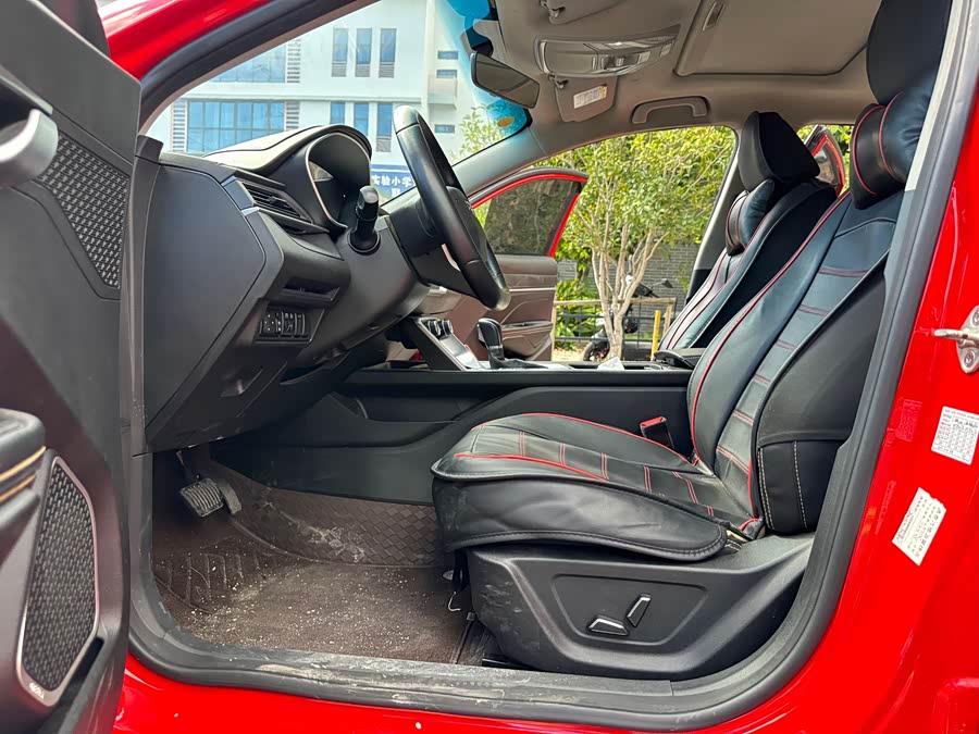 GEELY Binray 2021 car image #11