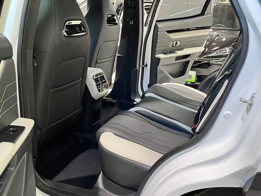 Jetour Shanhai L6 2024 #11 Jetour Shanhai L6 2024 immagine di auto #11