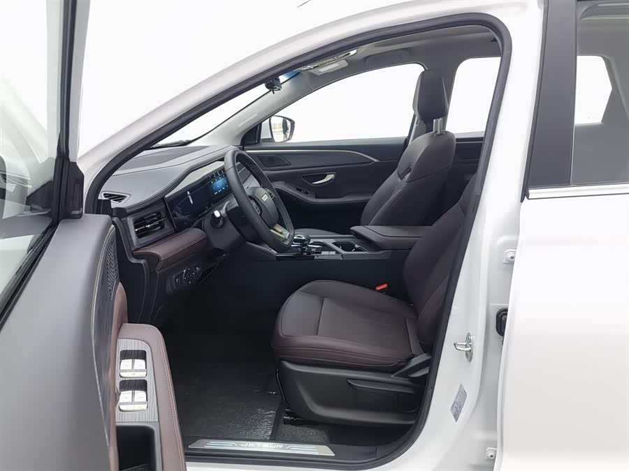 Jetour X90 PLUS 2024 #11 Jetour X90 PLUS 2024 immagine di auto #11