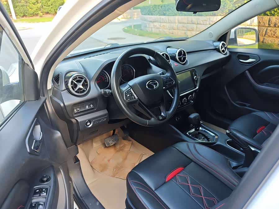 Soueast DX3 2018 #11 Soueast DX3 2018 imagen de coche #11