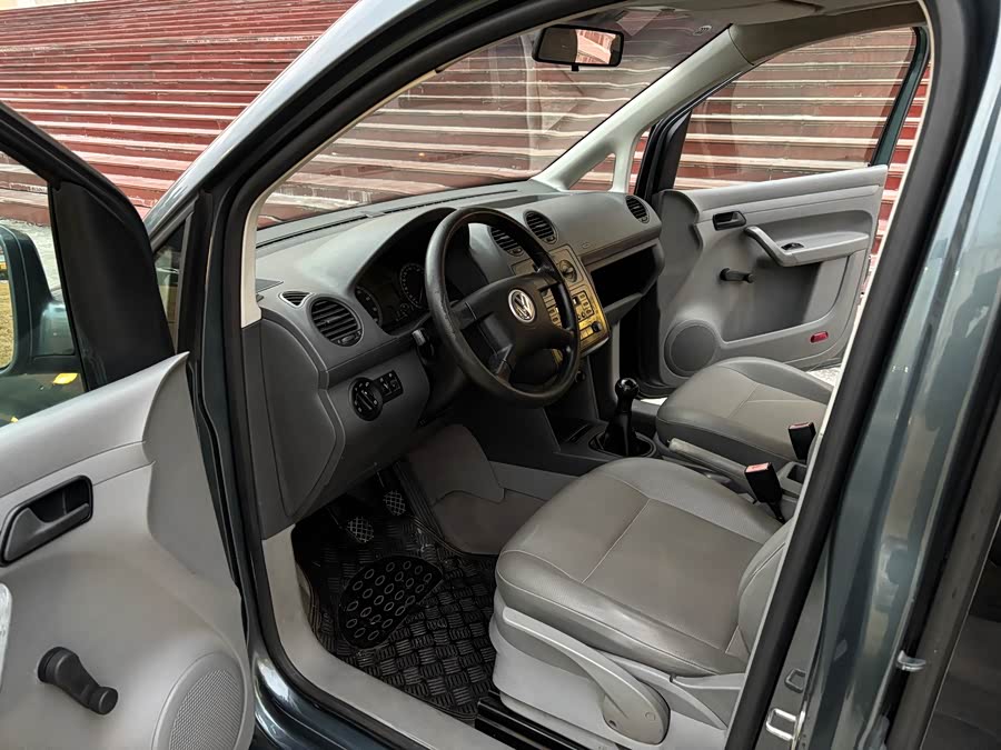 Volkswagen Caddy 2007 immagine di auto #11
