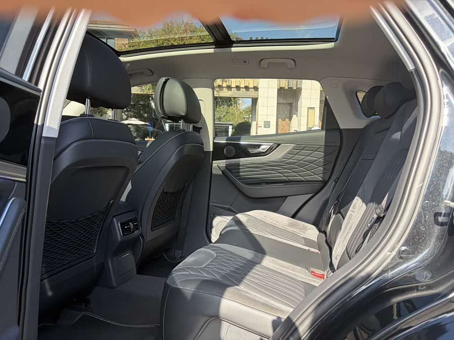 HongQi HS5 2021 car image #11