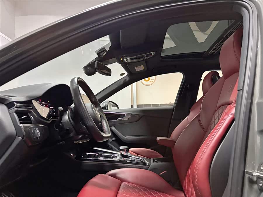 Audi S4 2024 imagem de carro #11