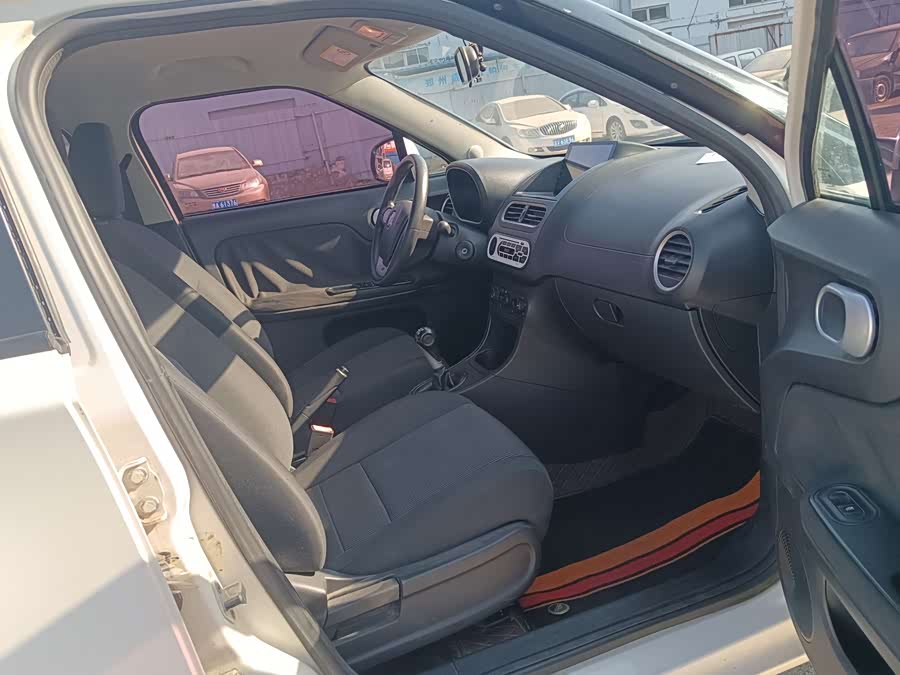 MG 3 2016 car image #11