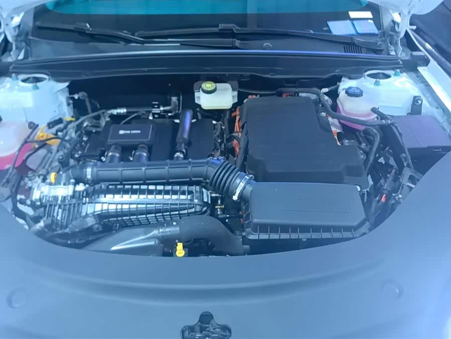BYD Seal 05 DM-i 2025 car image #11