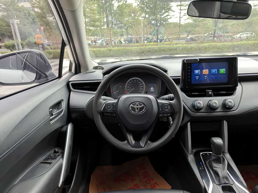 Toyota Corolla Cross 2022 car image #11