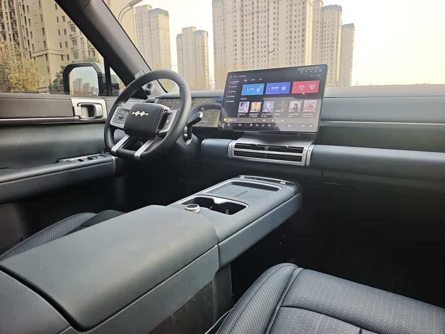 FangChengBao Tiger 7 2025 car image #11