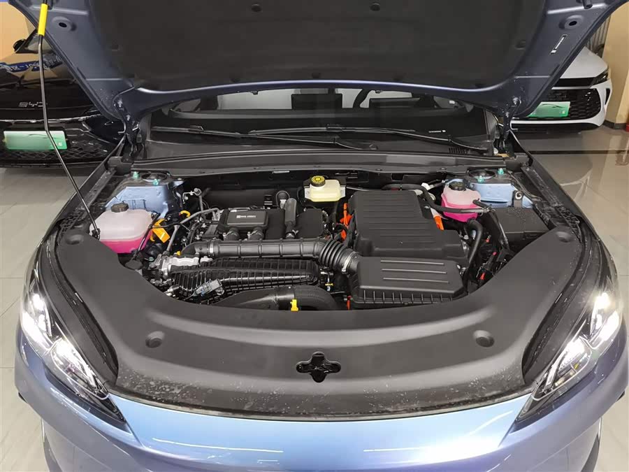 BYD Seal 05 DM-i 2025 car image #11