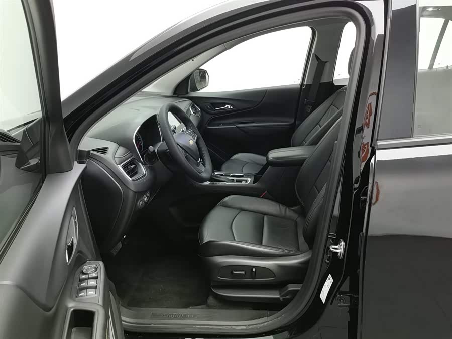 Chevrolet Equinox 2020 car image #11